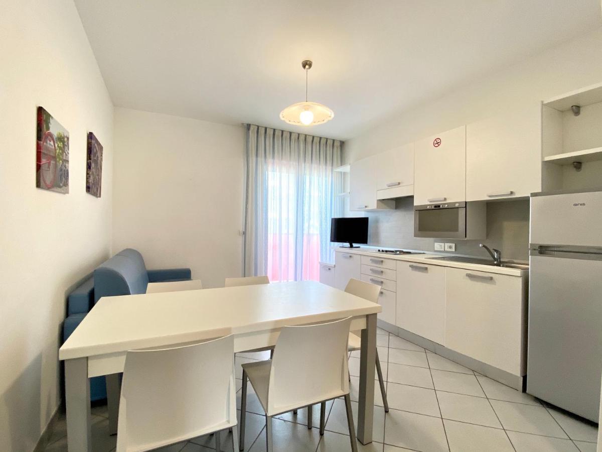 Artesi - Carraro Immobiliare Jesolo - Family Apartments Exterior foto